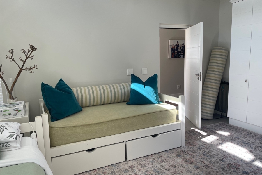 3 Bedroom Property for Sale in Bowtie Western Cape